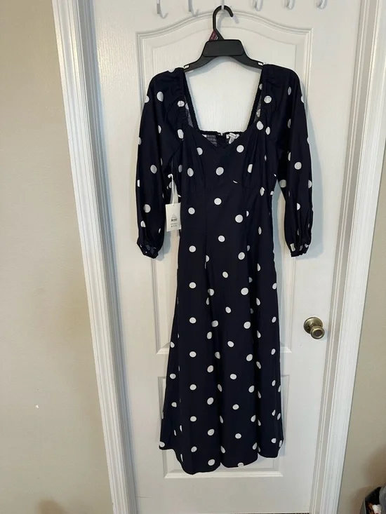 Navy Polka Dot Maxi Dress with Puff Sleeves - Picture 2 of 4